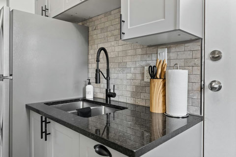 Kitchen Sink