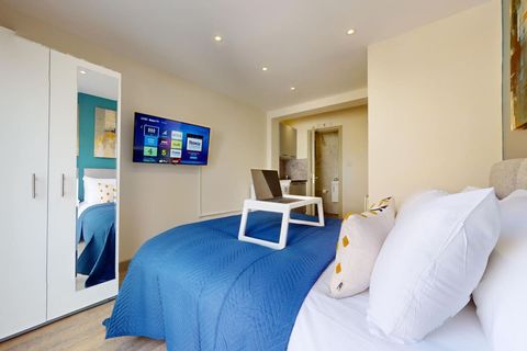 Double bed, Smart TV, Wifi, Workspace