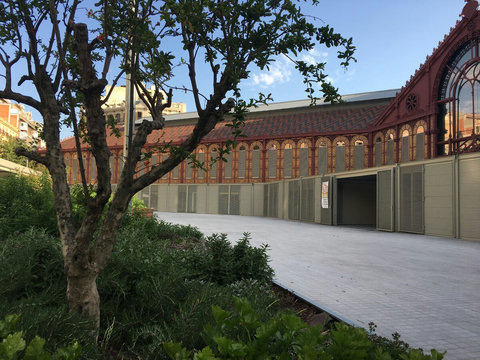 EXTERIOR MERCADO DE SANT ANTONI
