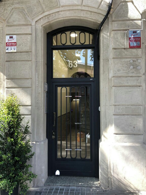 ACCESO A THE WOOD HOUSE DOWNSTAIRS