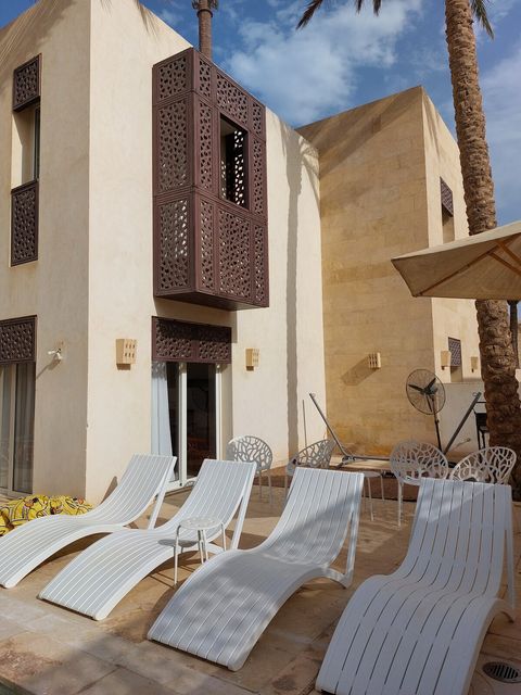 Enjoy the sunny days on the private heated pool deck, with different seating zones, 
spaces designated for sunbathing  (chaise longue) and fitness area, 
with the rooms windows overlooking the pool area 