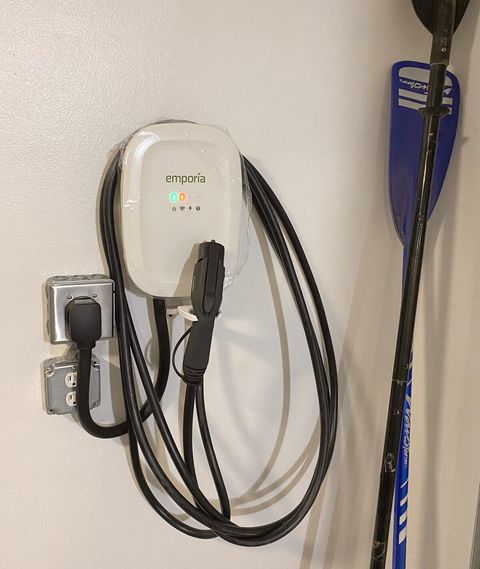 Level 2 EV charger for fast charging, Tesla and J1772. 25ft cable.