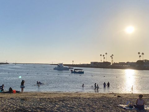Walk your kidoos to Kiddie beach - when it's not over run by migrating sea lions. 