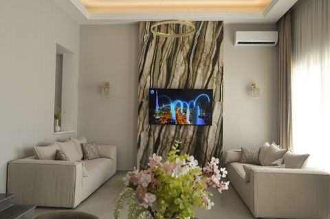 Living Room / Lounge