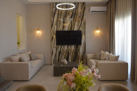 Living Room / Lounge