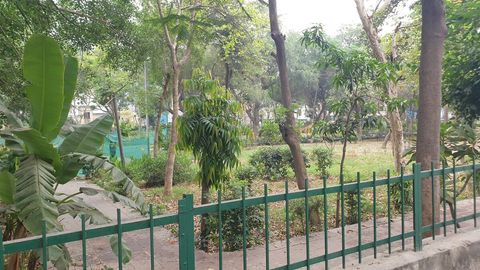 Beautiful park facing condo. The park has all facilities, jogging track, gym, badminton court and volleyball court