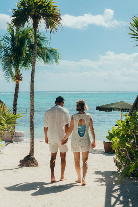 PRIVATE BEACH & BAY - Hand in hand, barefoot path to turquoise, morning cool, woven shadows dancing over skin and soft anticipation.