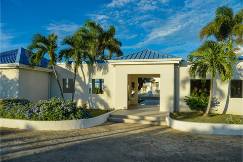 Private gated entrance will lead you to this Villa Entrance