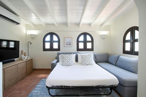 The Cottage, bedroom 4: This is an extra sofa bed, where one additional child (<12 years old) is allowed to sleep at an extra fee.