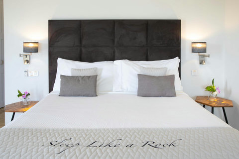 Howlite Room