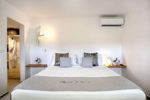Selenite Room