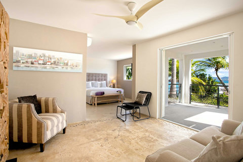 Citrine Room