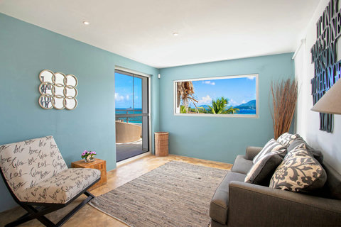 Howlite Room