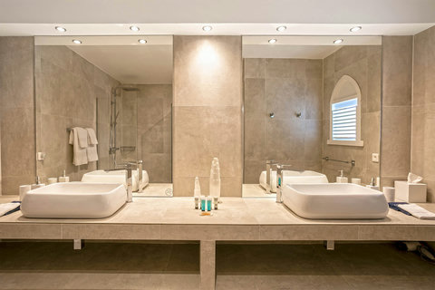 Selenite Bathroom