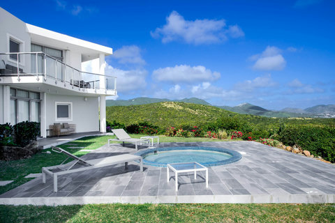 Nauti Suite location and Terrace to Jaccuzi