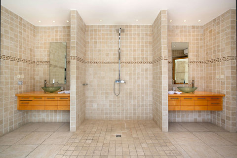 Ensuite Bathroom of Bedroom 2