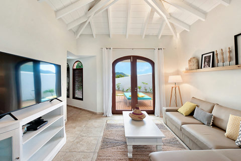 Entertainment Room