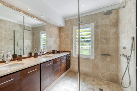 Bathroom shared between bedroom 2 and 3