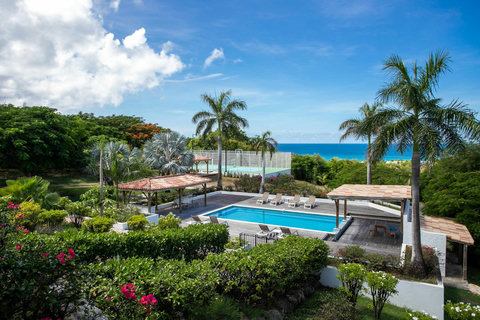 Private Pool and Pickleball Court