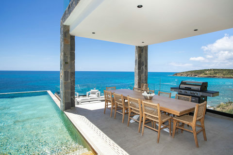 Outdoor Dining Area and BBQ Grill