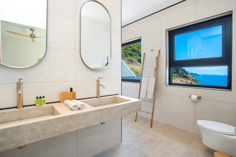 En-Suite Bathroom 2