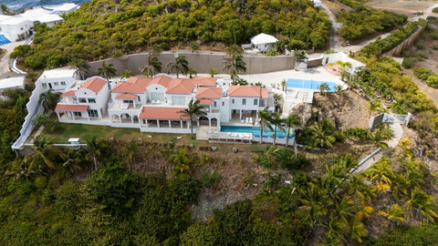 Private Pickleball Court at Villa Amalia