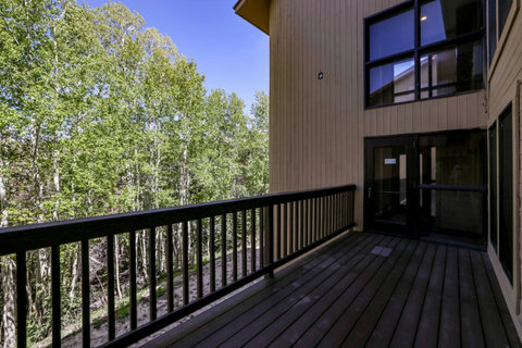 7-210 Copper Chase, Brian Head.jpg