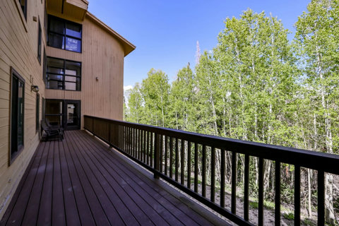 6-210 Copper Chase, Brian Head.jpg