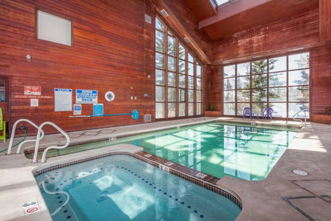 pool - spa facility.jpg