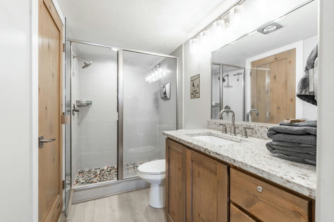 Bathroom between bedroom 2 and kitchen