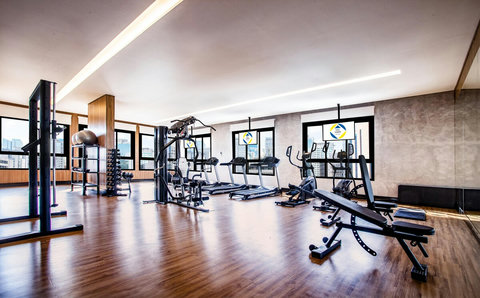 Ideal for traveling professionals, this Feel Sampa flat is located in Vila Olímpia and offers a rooftop with panoramic views, a fully equipped gym, and a meeting room.