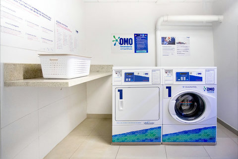 Apartments for rent with communal laundry 