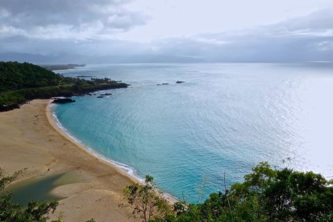 Waimea Bay in the Summer. 3 minute walk from house