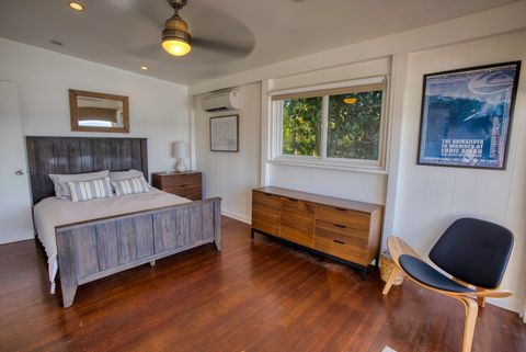 Oceanfront Master Bedroom 