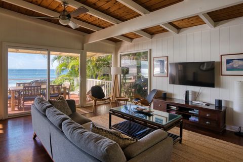 Oceanfront Living Room 