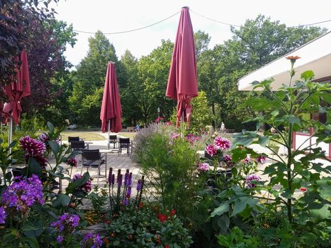 Café at the Volkspark Friedrichshain