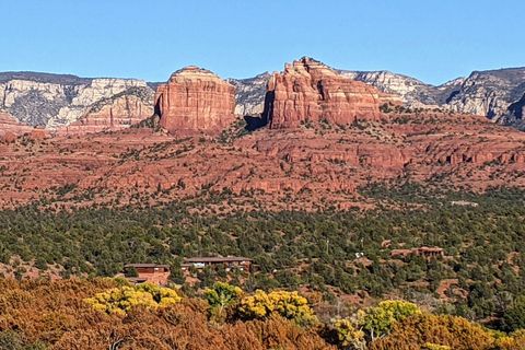 Just 20 minutes from all the hikes in Sedona!