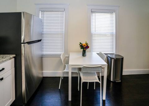 Kitchen table