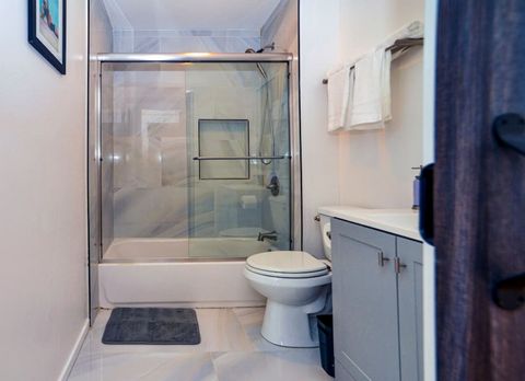 full bathroom second floor