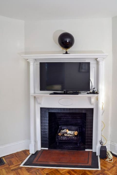 fire place - non functioning