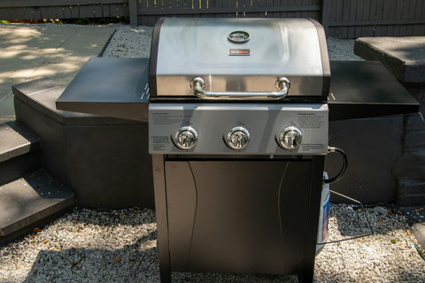 BBQ In The Backyard