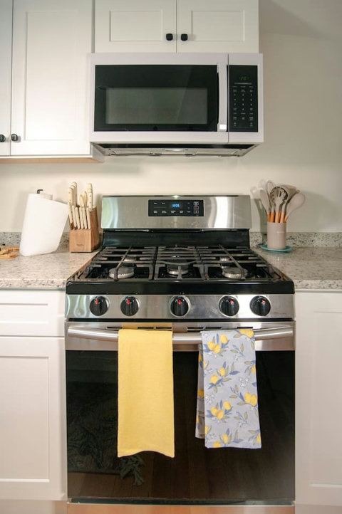 Kitchen Oven