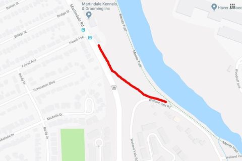 Access to Merritt Trail (follow red line)
