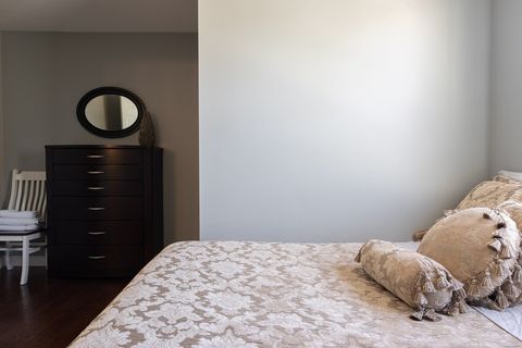 Second Bedroom (Upstairs)