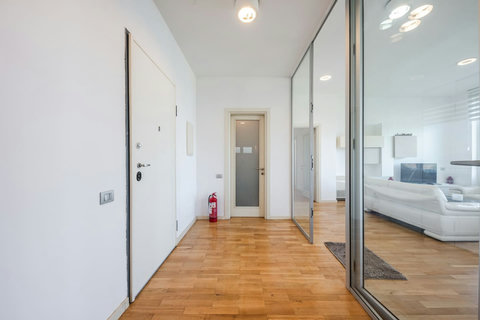 Hallway (First Floor)