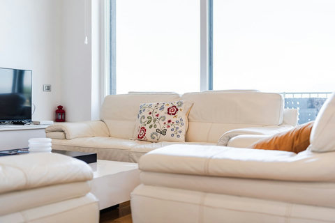 Living Room Details (First Floor)