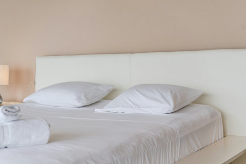 Bedroom 1 details (First floor)