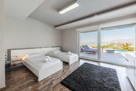 Bedroom 3 - Double room (Two single beds that can be transformed in a double bed |Ground floor)