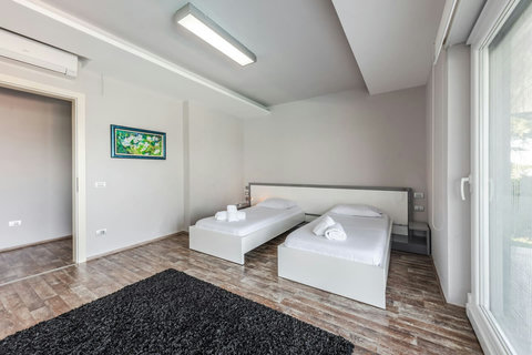 Bedroom 3 - Double room (Two single beds that can be transformed in a double bed |Ground floor)