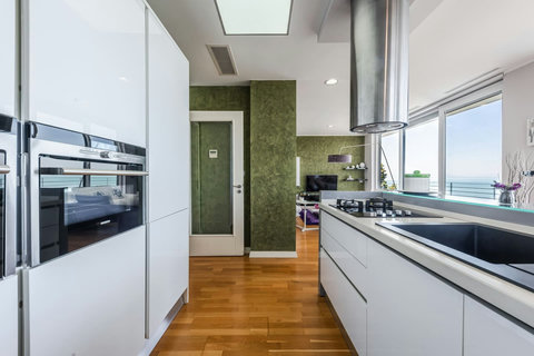 Fully-Equipped Kitchen (First Floor)